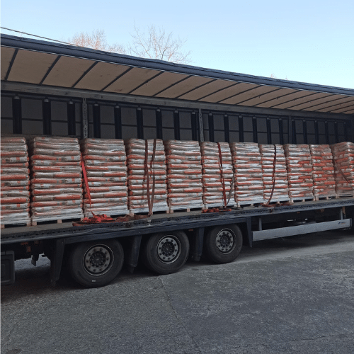 camion transporteur de palettes de pellets